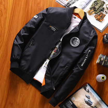 Herren Bomberjacke Modern mit reflektierenden Details Schwarz - BerlinGlamour