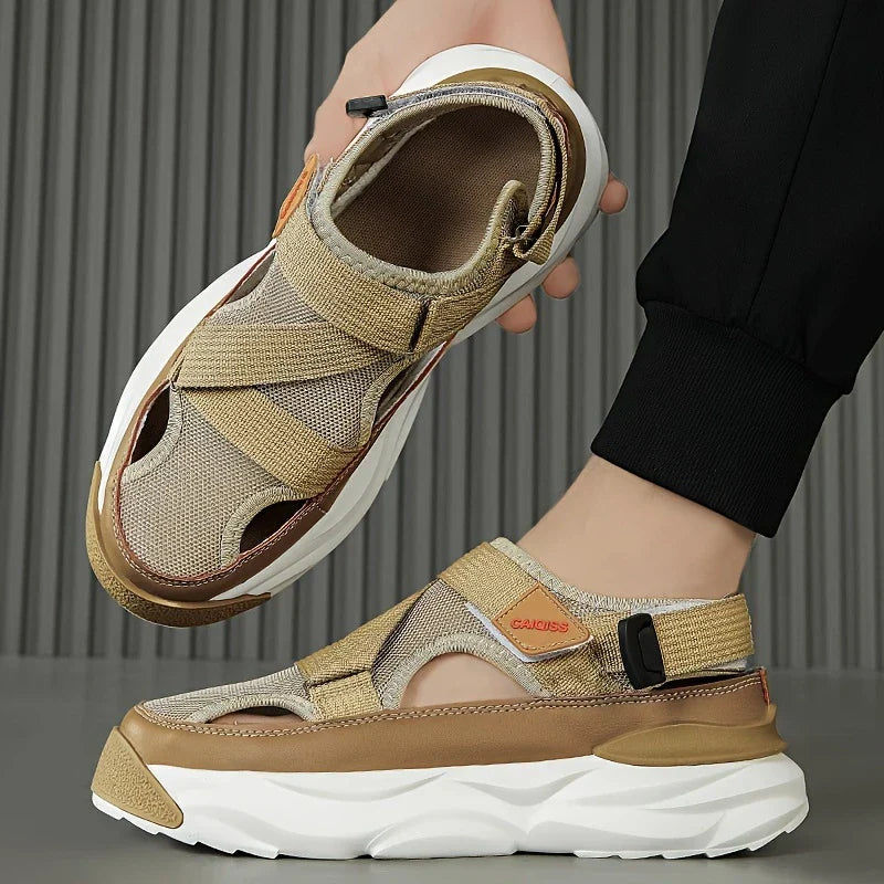 Rutschfeste Herren-Sandalen mit Haken und Ösen - BerlinGlamour