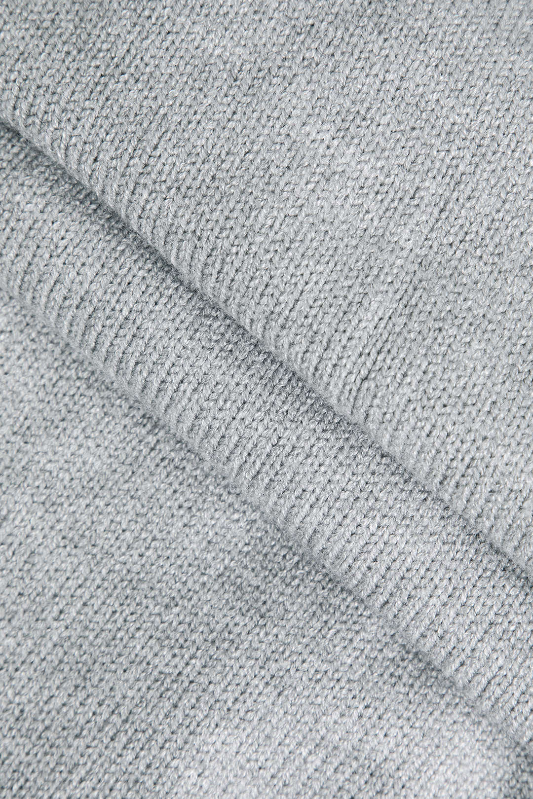 Strick-Set mit Kapuzenjacke und Schlaghose Warm