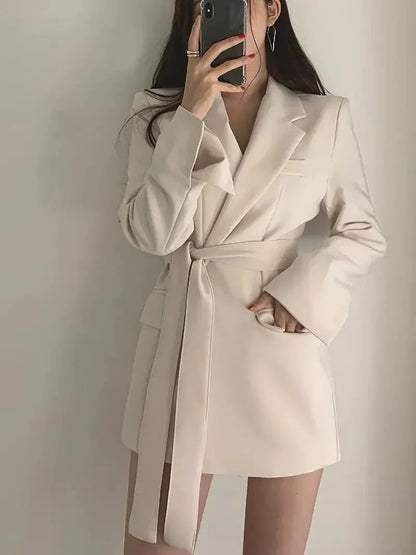 BerlinGlamour | Blazer Kleid Taillierte Passform Mini Länge