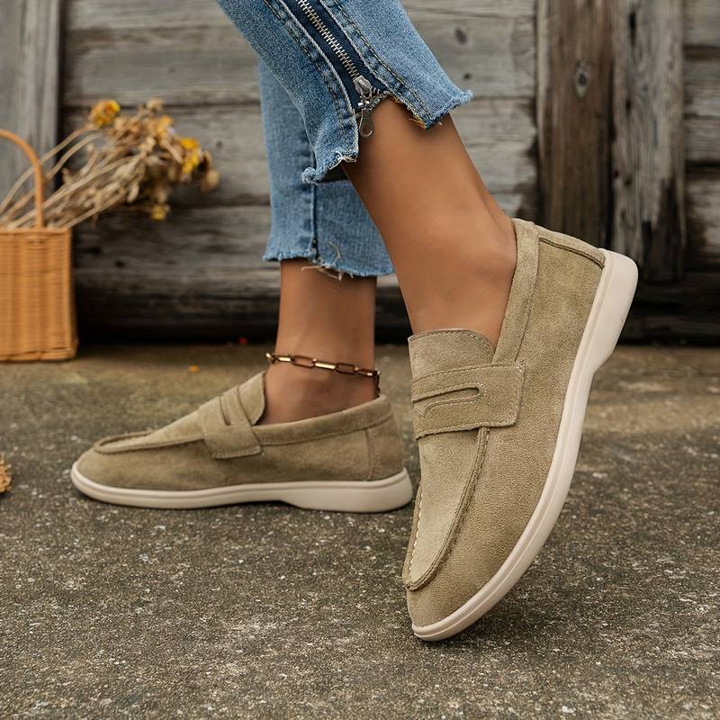 Dunkelblaue Beige Loafer Schuhe Veloursleder