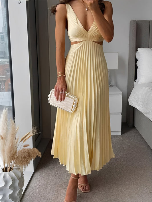 Elegantes Damenkleid Plissee Hohltaille Schwarz - BerlinGlamour