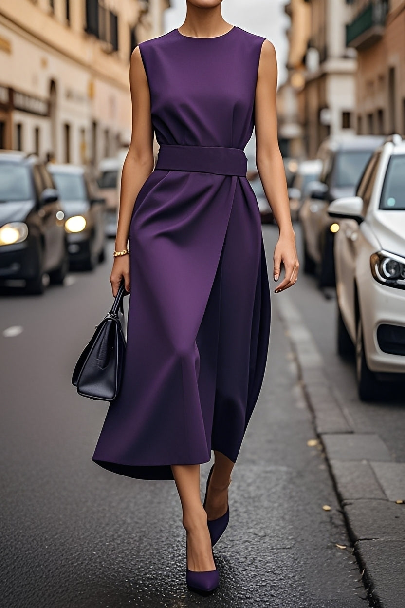 Ärmelloses Damenkleid Mittellänge mit Gürtel