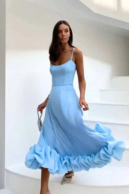 Elegantes Damenkleid für Hochzeitsgäste mit Rüschen