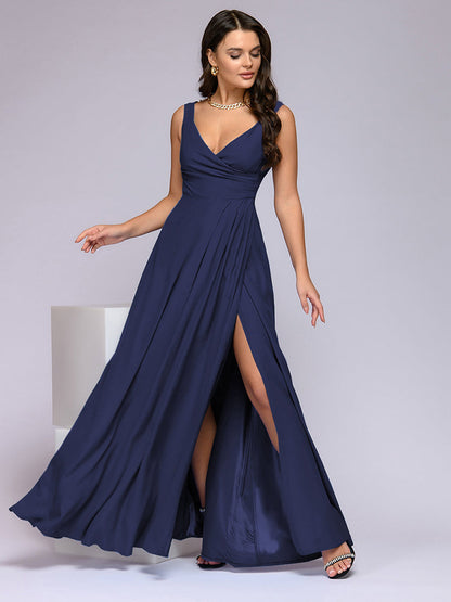 Elegantes Maxi-Kleid Tief dekoltiert mit Seitenschlitz