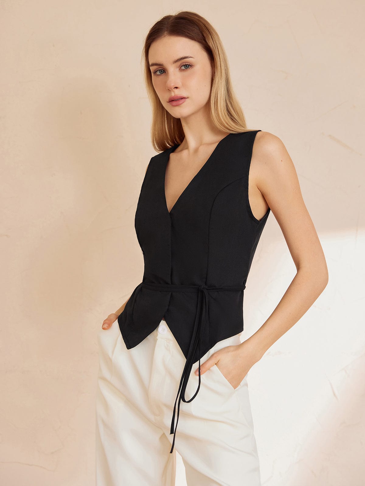 Ärmelloses Damen Top Taillenbindung Schwarz - BerlinGlamour