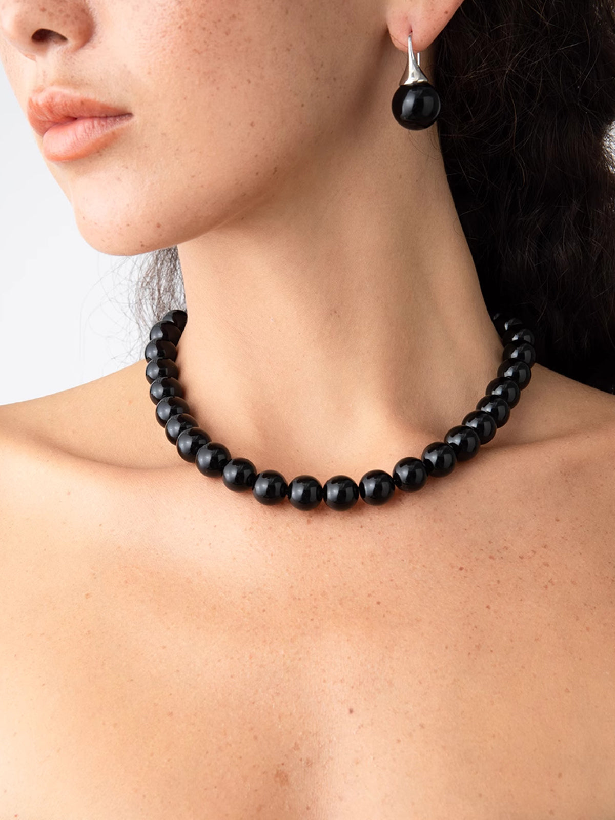 Schwarze Perlenkette Elegante Damen Schmuck - BerlinGlamour