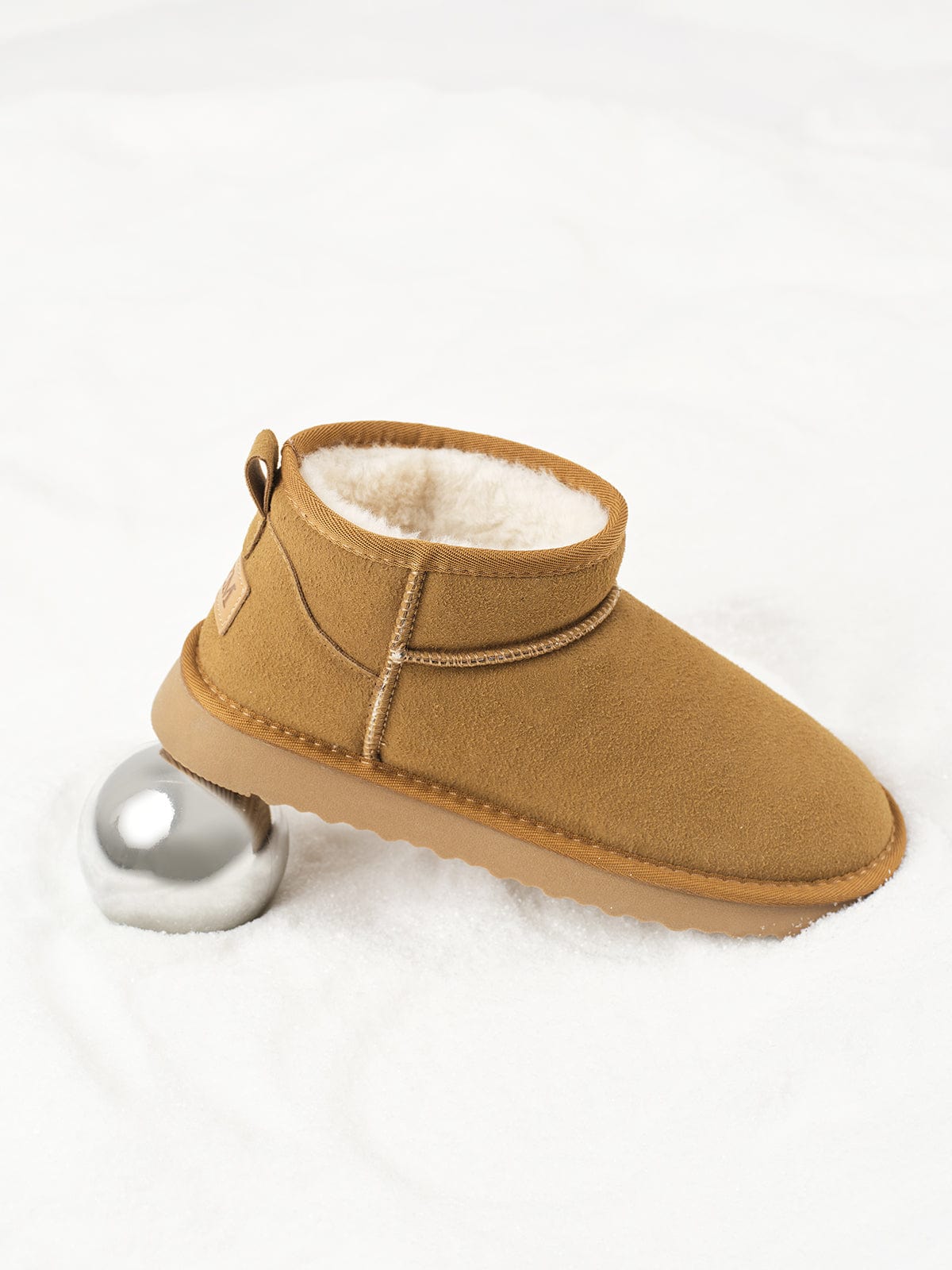 Warme Schneestiefel aus Schafwolle
