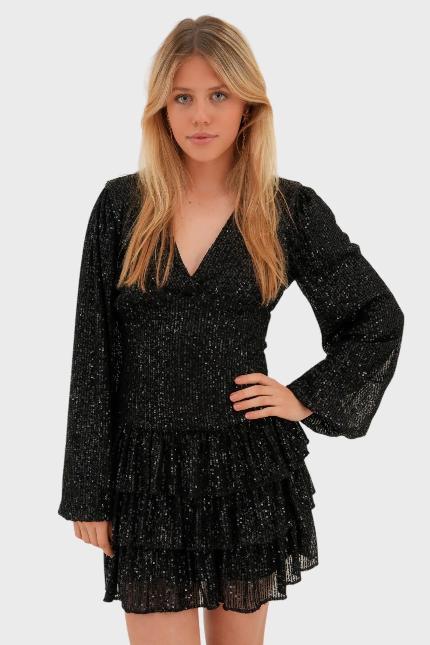Kurzes Partykleid mit Rüschen und Glitter - BerlinGlamour