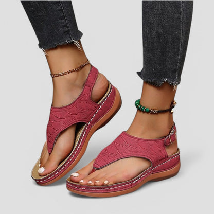 Bequeme Wandersandalen für Damen 5
