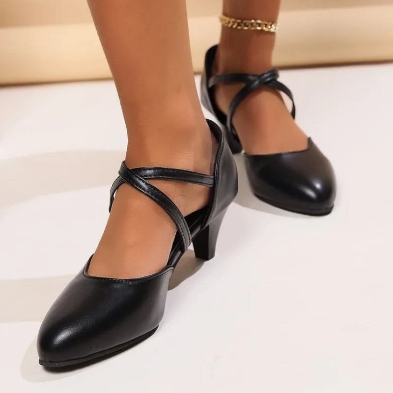 Schwarze Damen Pumps High Heel Schuhe - BerlinGlamour