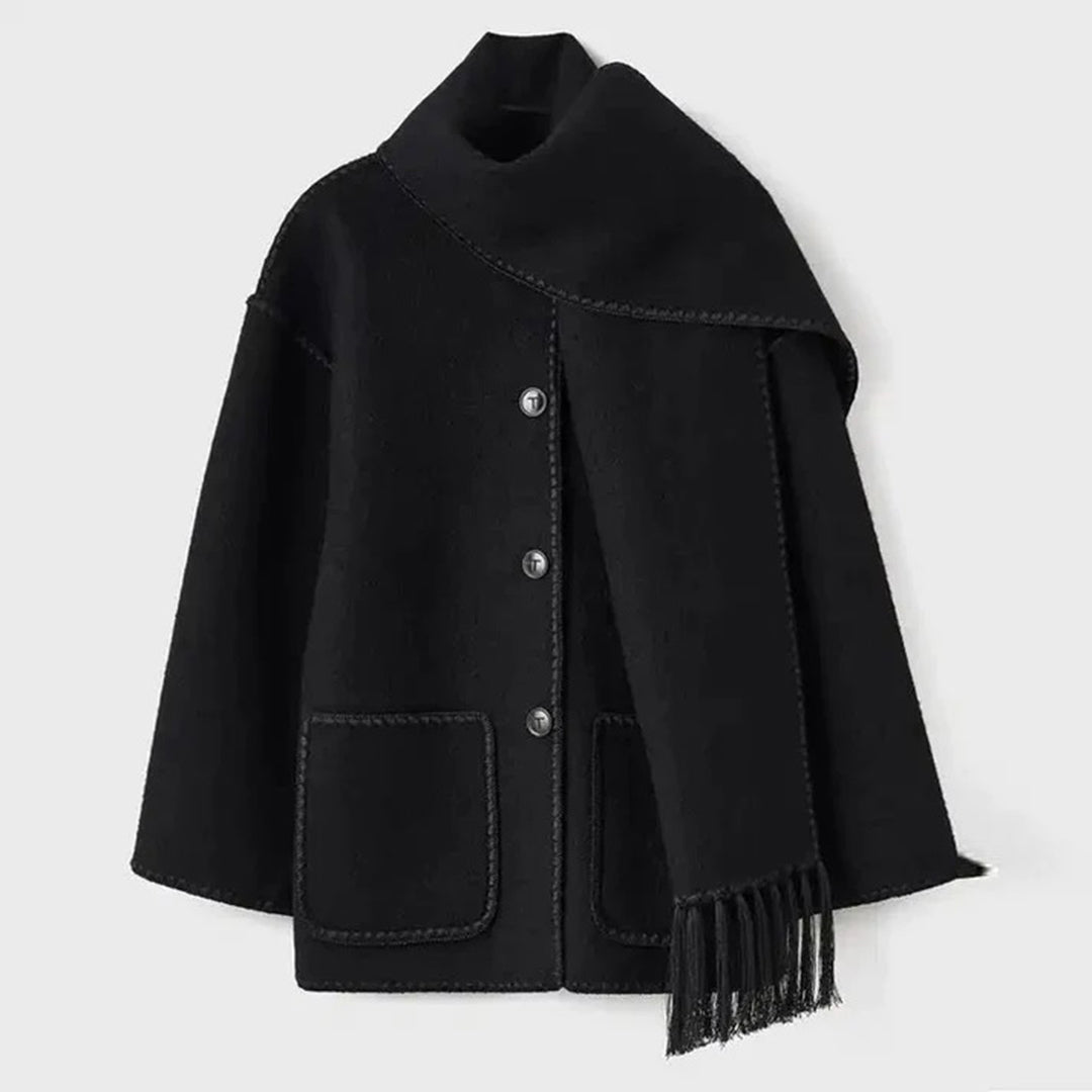 Brynora: Elegante Winterjacke mit integriertem Schal