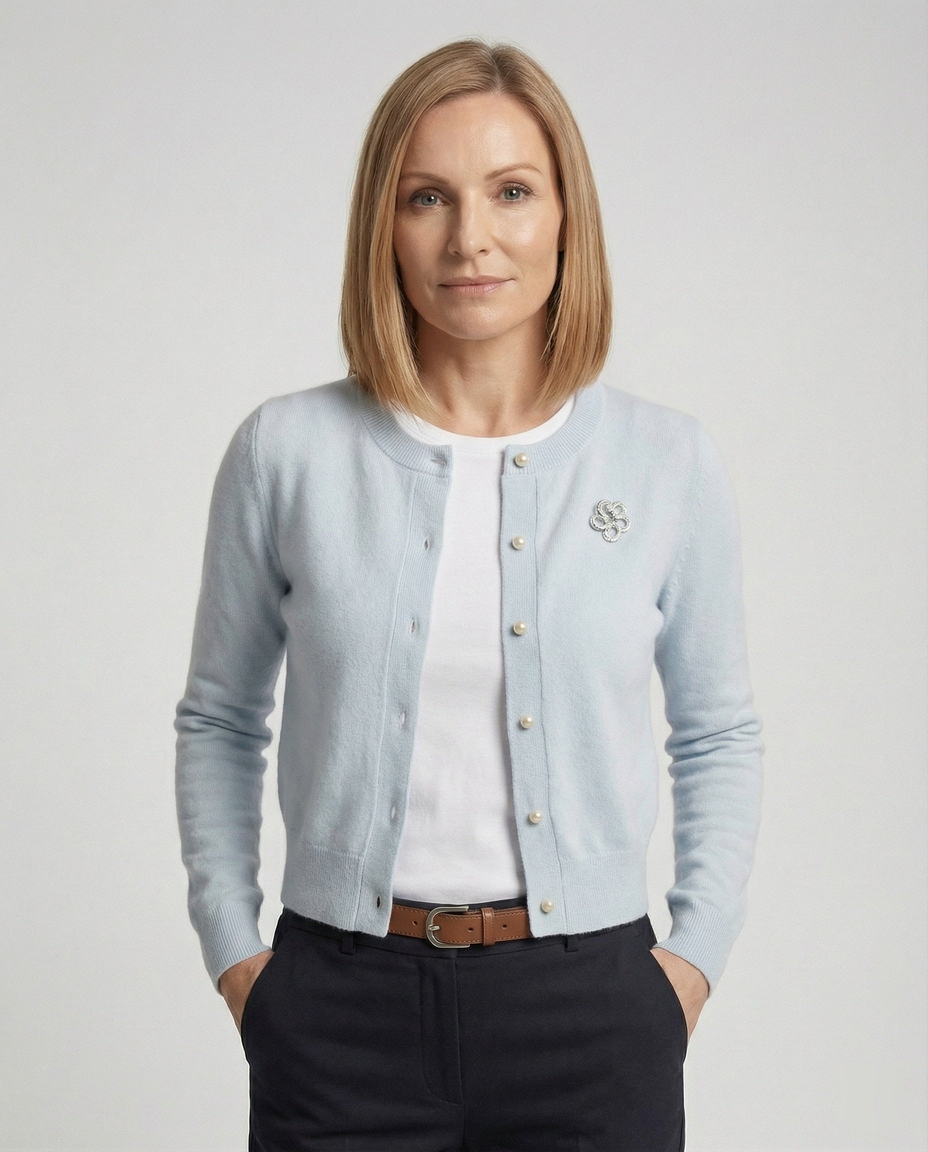 Damen Cardigan Blau Kurz Slim Fit Strickjacke - BerlinGlamour