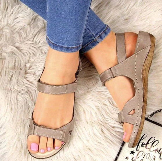 Lily: bequeme Sandalen