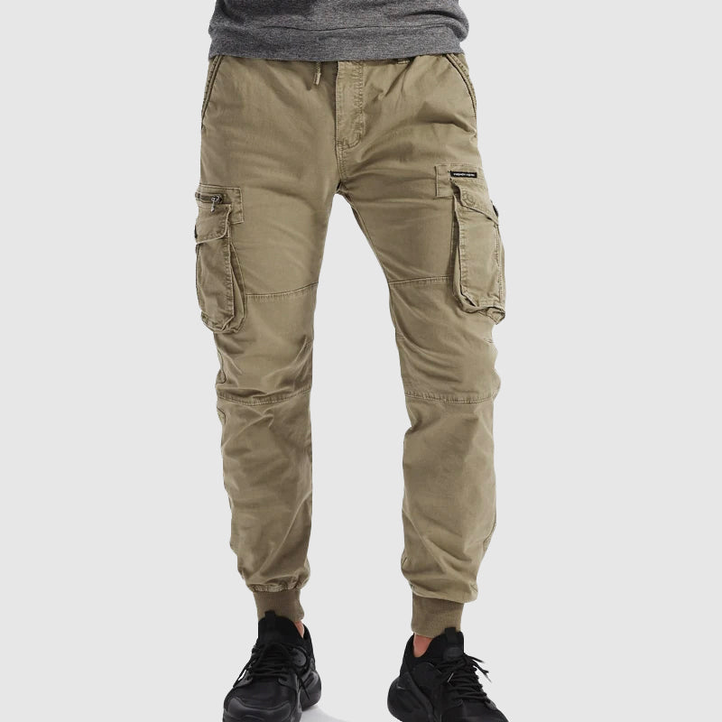 Elastische Cargo-Jogginghose Herren mit vielen Taschen - BerlinGlamour