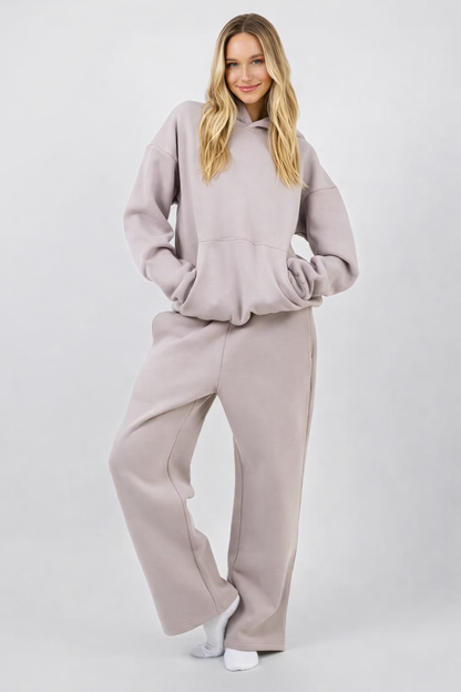 Gerade Sweatpants mit elastischem Bund - BerlinGlamour
