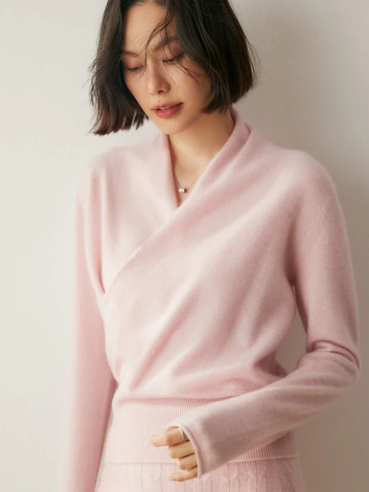 Damen Wickelpullover Elegantes Überkreuzdesign Modern - BerlinGlamour