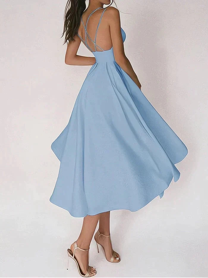 Sophie: Elegantes Kleid mit V-Ausschnitt