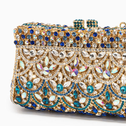 Goldene Clutch mit Kristallen und Strass