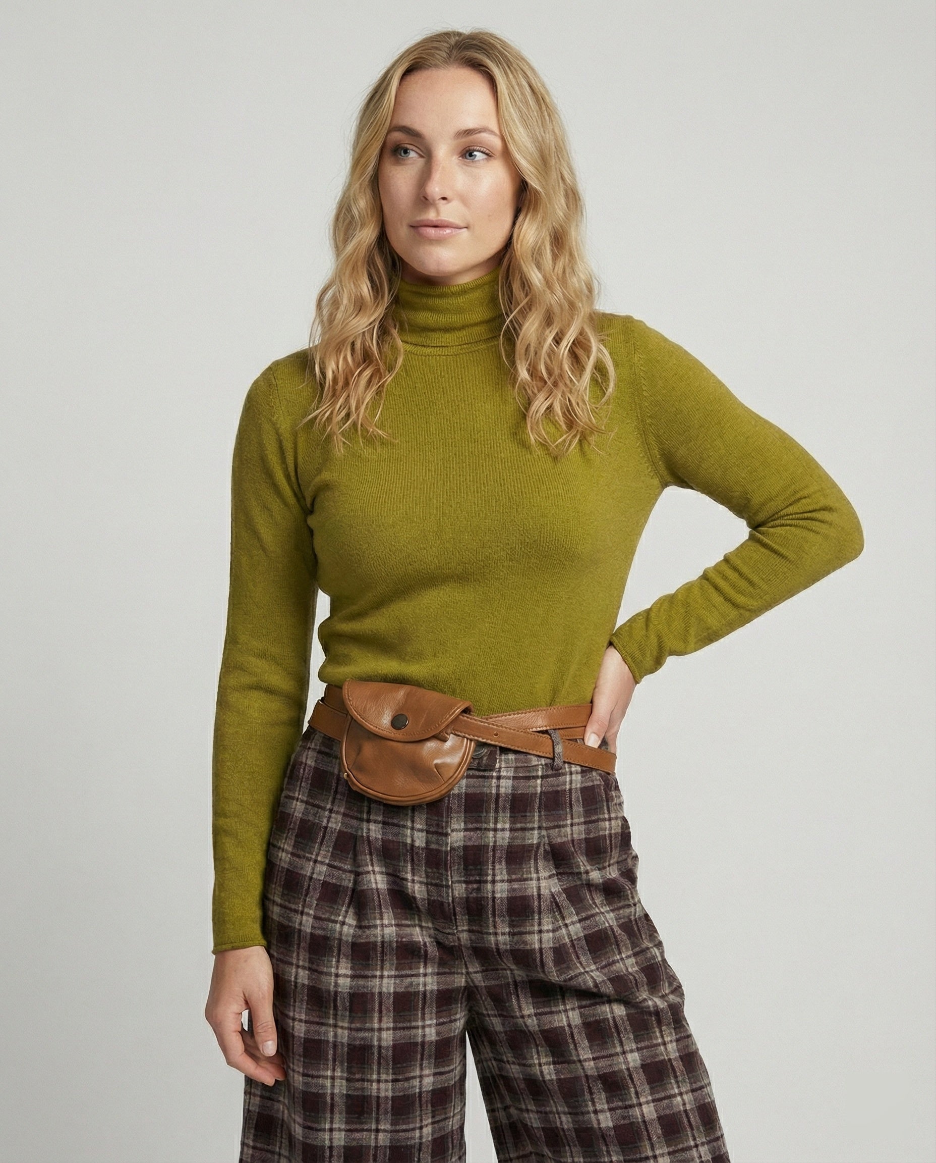 Damen Langarmshirt Weich Grün Rollkragen Slim Fit - BerlinGlamour