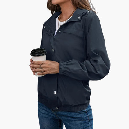 Damen Trenchcoat mit Kapuze, Knopfverschluss und Fronttaschen 6
