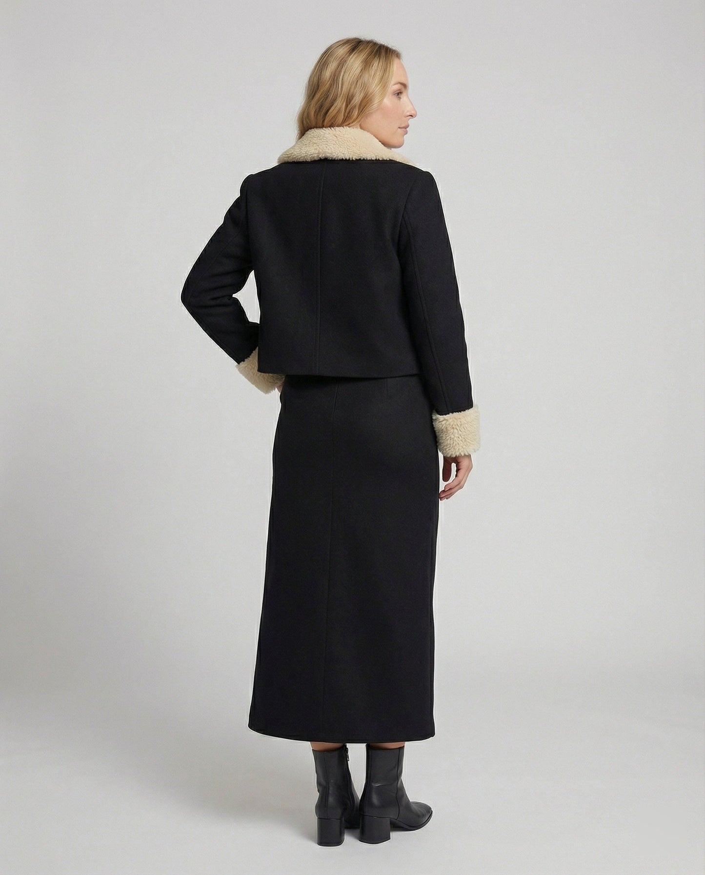 Damen Kostüm Set Wollmix Kunstfell Kragen Modern