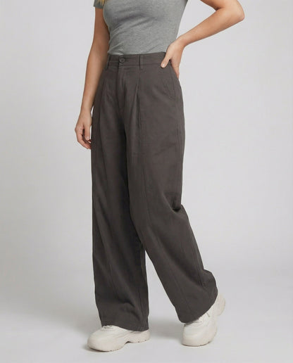 Hohe Leinenhose Damen mit Bundfalten und Weitem Bein