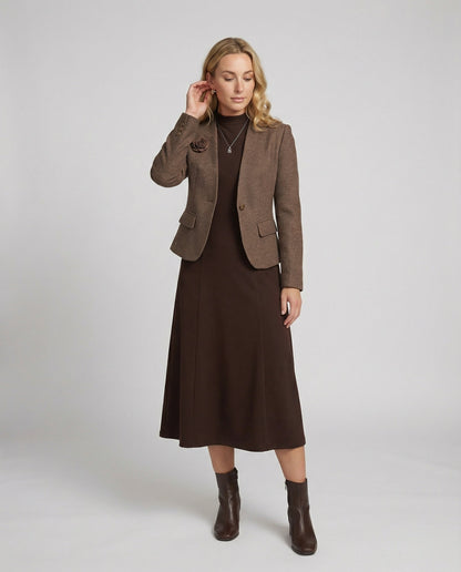 Kurzblazer Damen Tailliert mit Rosenbrosche Modern - BerlinGlamour
