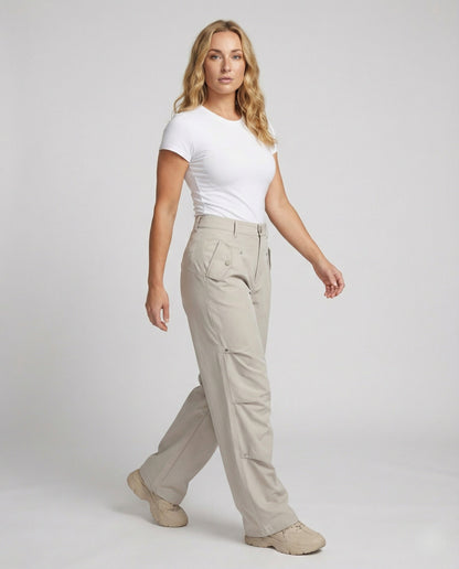Hochtaillierte Wide-Legg-Hose Modern mit Asymmetrie - BerlinGlamour