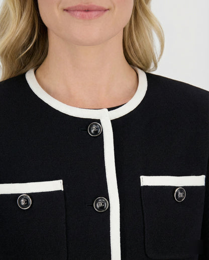 Ärmelloses Etuikleid mit Bouclé-Jacke Damenkleid Modern