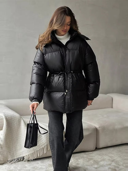 Damen Steppjacke Winter Warm mit Kordelzug Glanz - BerlinGlamour