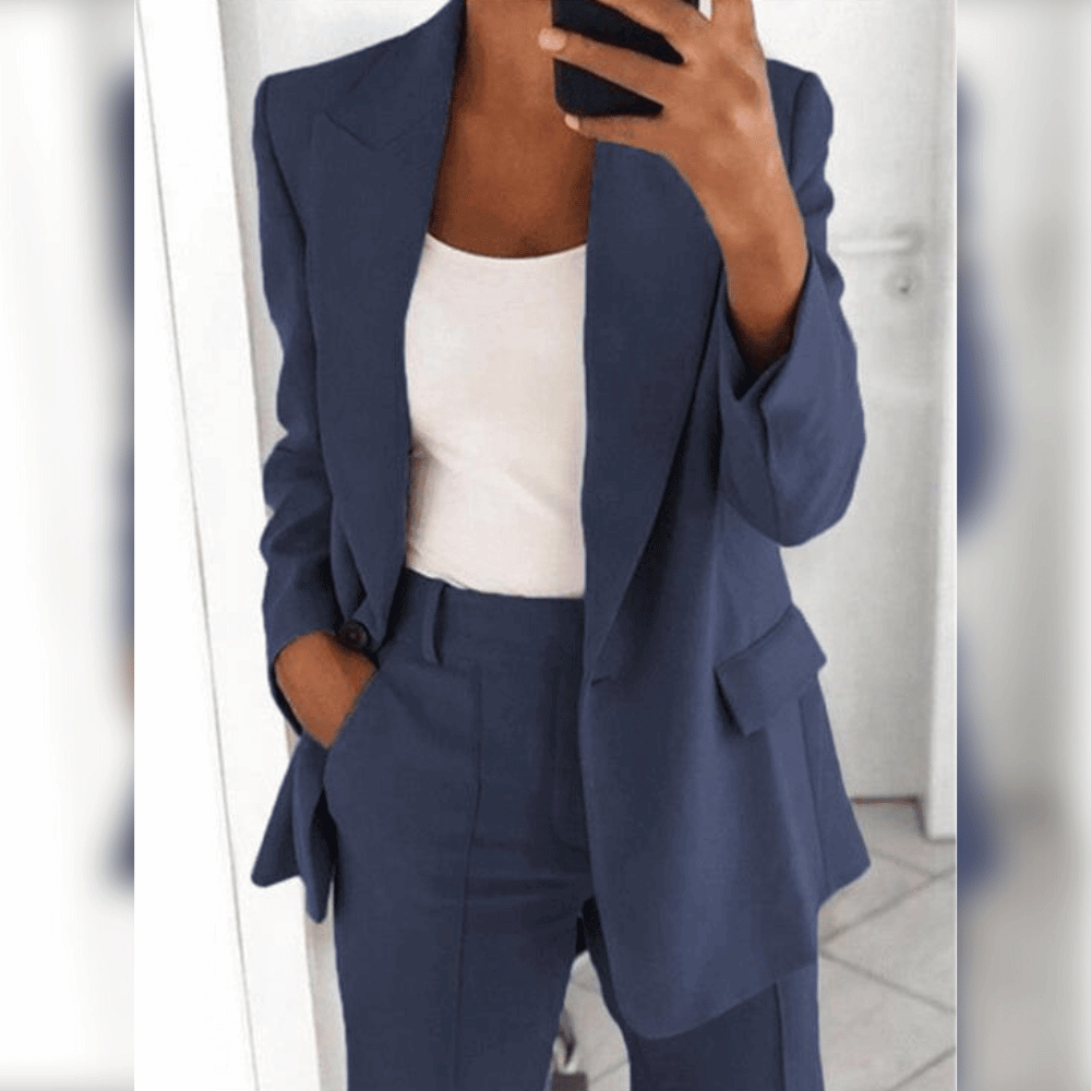Eleganter Frauenanzug Business Chic Modern