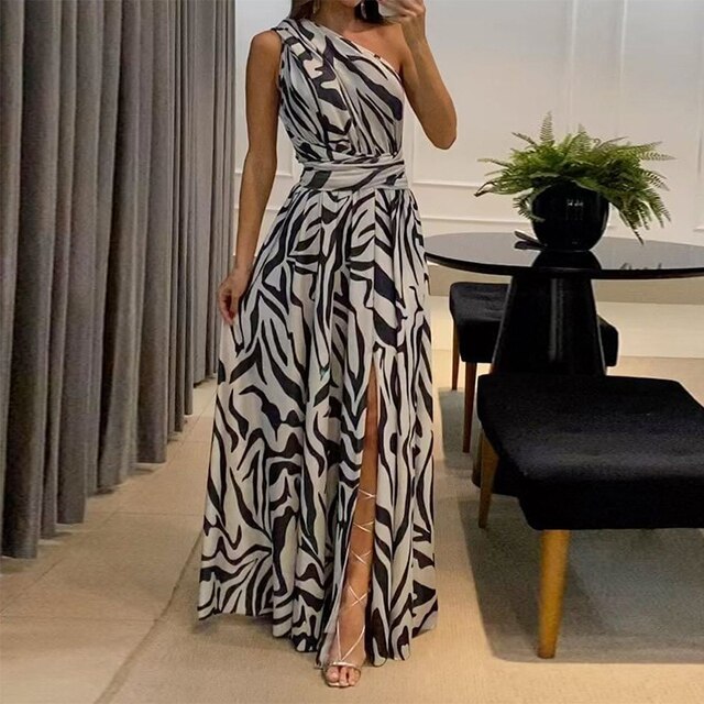 Leonie:  Modisches gemustertes Kleid