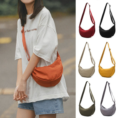 BerlinGlamour Halbmond Tasche Schick Modern Frauenhandtasche