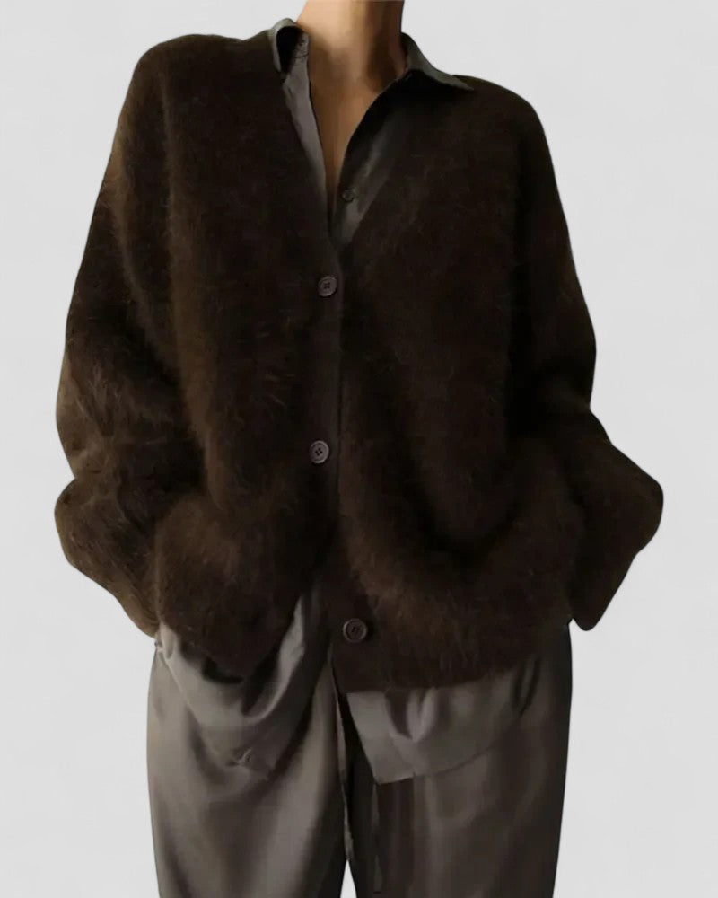 Flauschiger Strickcardigan mit Knopfleiste 1