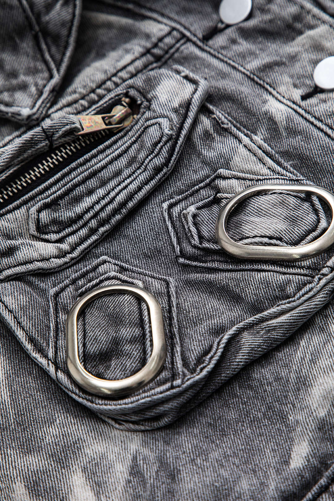 Graue Denimweste Mit Metallbesatz Edgy Damen