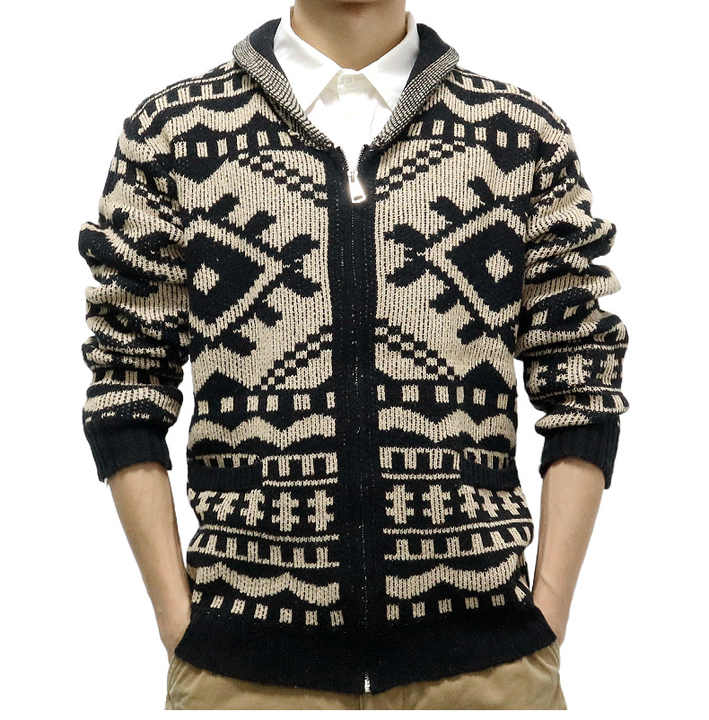 Handgestrickte Jacke aus Artemisiawolle, Norwegisch