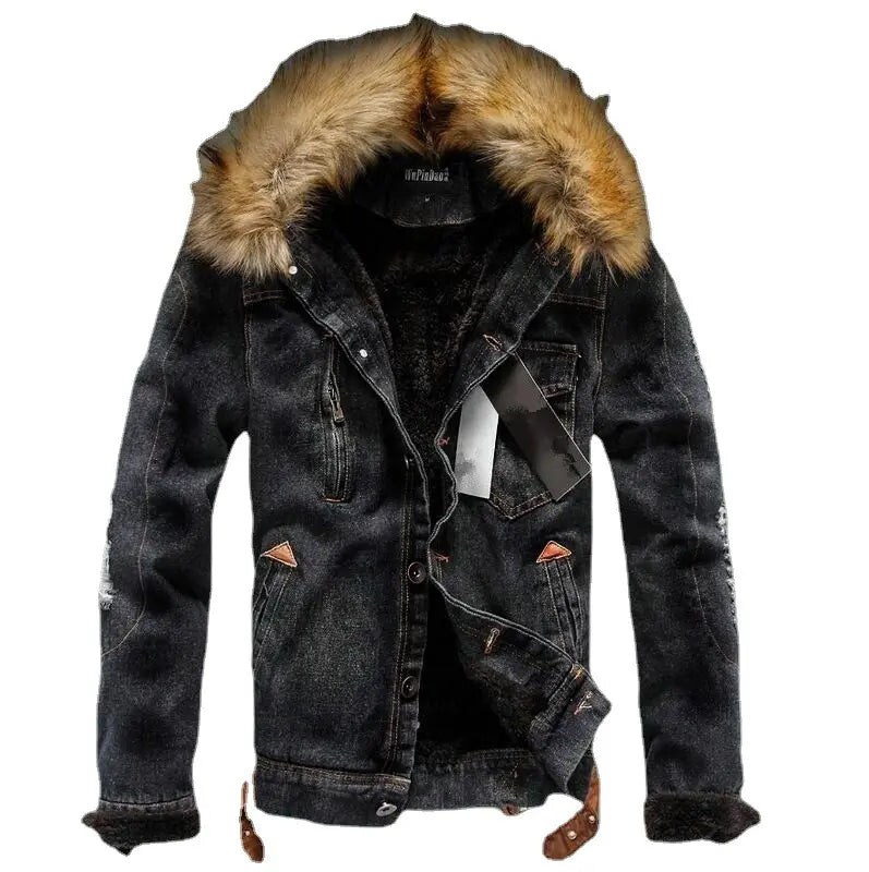 Stylische, dicke Jeansjacke