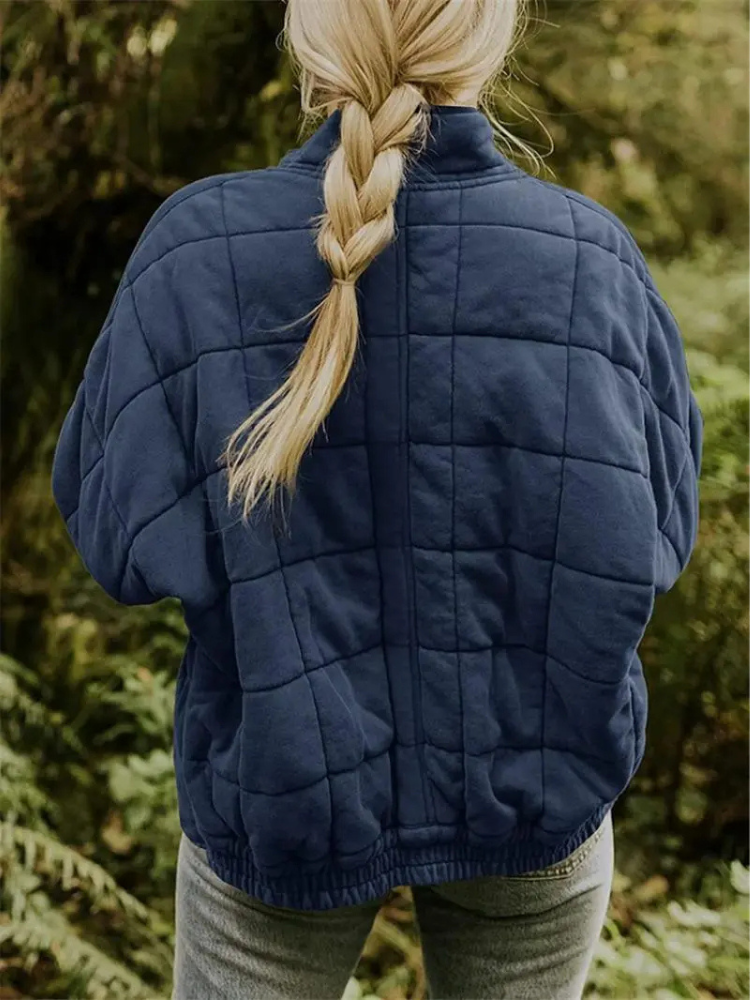 BerlinGlamour | Übergangsjacke Übergroße, Verdickte Jacke für Frauen, die stilvoll und elegant aussehen. Mit ihrer exklusiven Verarbeitung und ihrem zeitlosen Design, sind