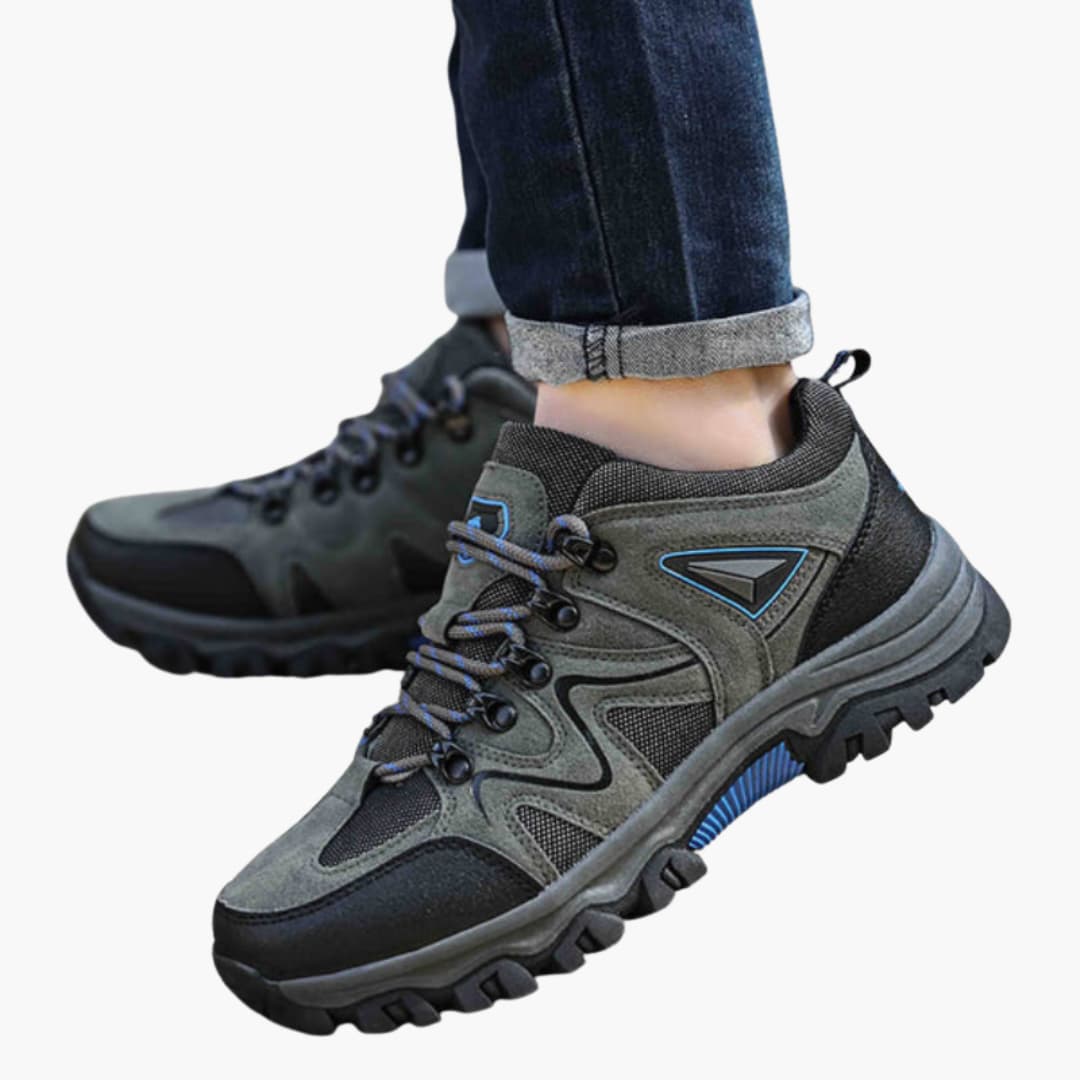 Herren-Wanderschuhe mit Schnürverschluss und strukturierter Außensohle 0
