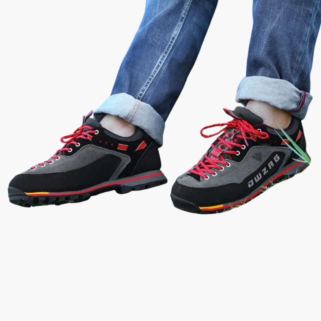 Herren-Wanderschuhe mit Schnürverschluss und strukturierter Außensohle 2