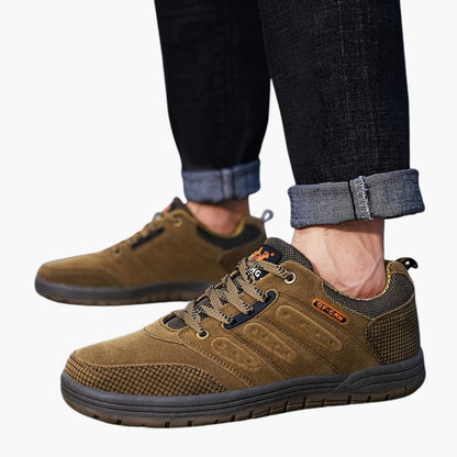 Herren-Wanderschuhe mit Schnürverschluss und strukturierter Außensohle 6