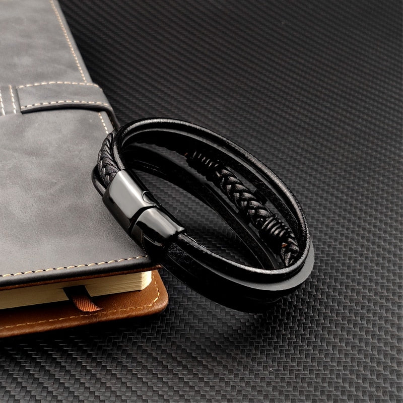 Herrenarmband | Magnetverschluss | Schwarz | Geflochtenes Armband | Lederarmband-Chaps Herrenmode