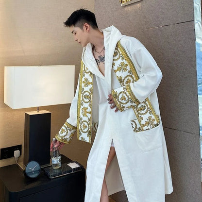 Herrenbademantel – mit Kapuze – aus Samt – Luxusbademantel – Bademantel mit Handtuch-Weiß-Chaps Herrenmode