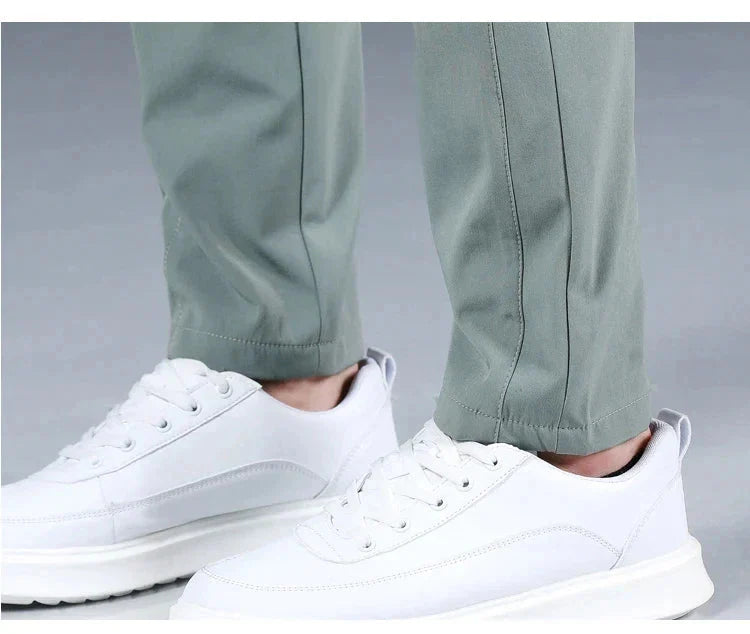 Herrenhosen – elastischer Bund – schmale Passform – Freizeithosen – Stretchhosen-Chaps Herrenmode