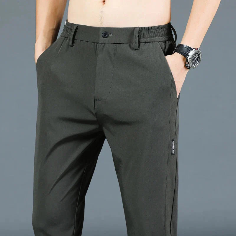 Herrenhosen – elastischer Bund – schmale Passform – Freizeithosen – Stretchhosen-Chaps Herrenmode