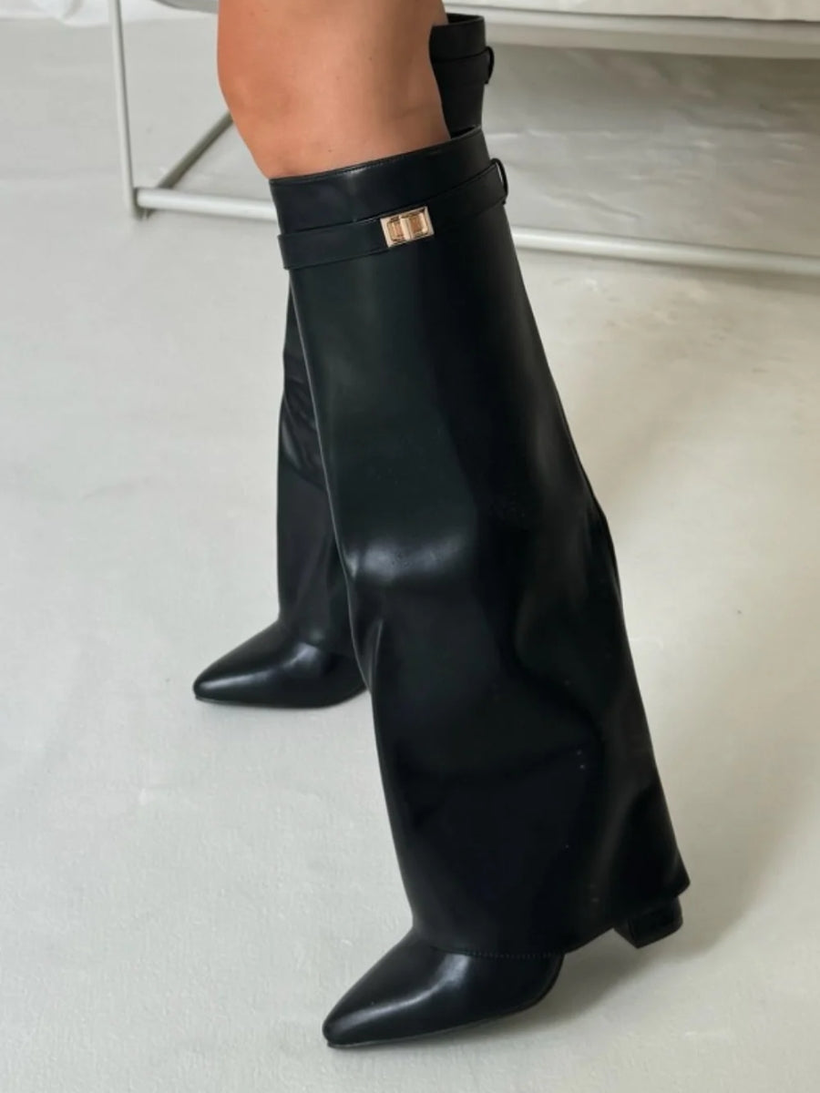 Hohe Stiefel Wildleder mit Absatz Spitzes Ende Weite Passform