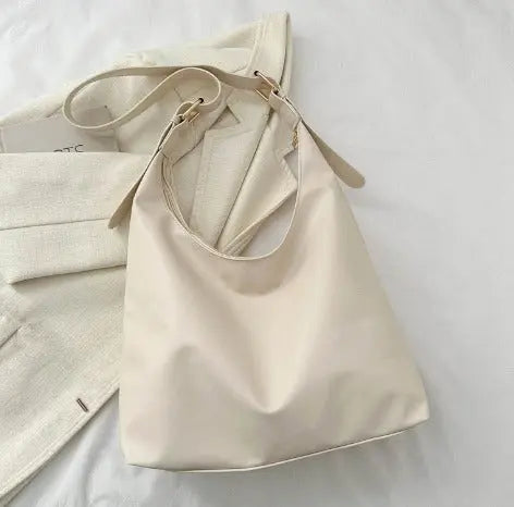 Elegante Umhängetasche Damen Leder - BerlinGlamour