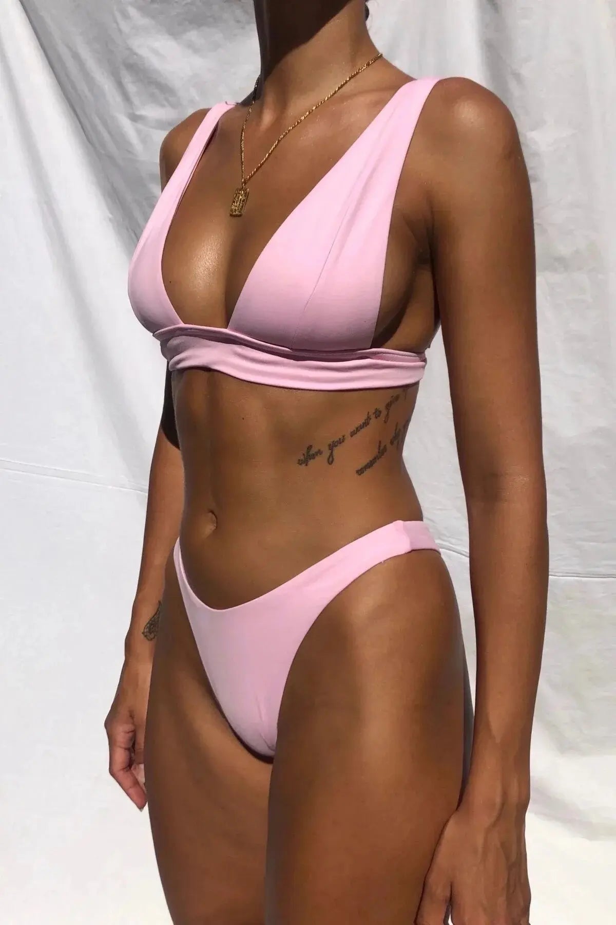 Lina | Stützender Push-up Bikini von Hayley Zendoo.de