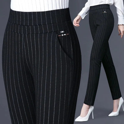 Elastische Damenstretchhosen Mit Hochwertiger Stretchfaser